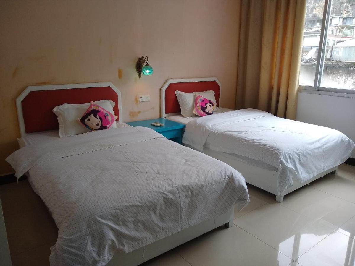 Yangshuo How Flowers Hostel エクステリア 写真