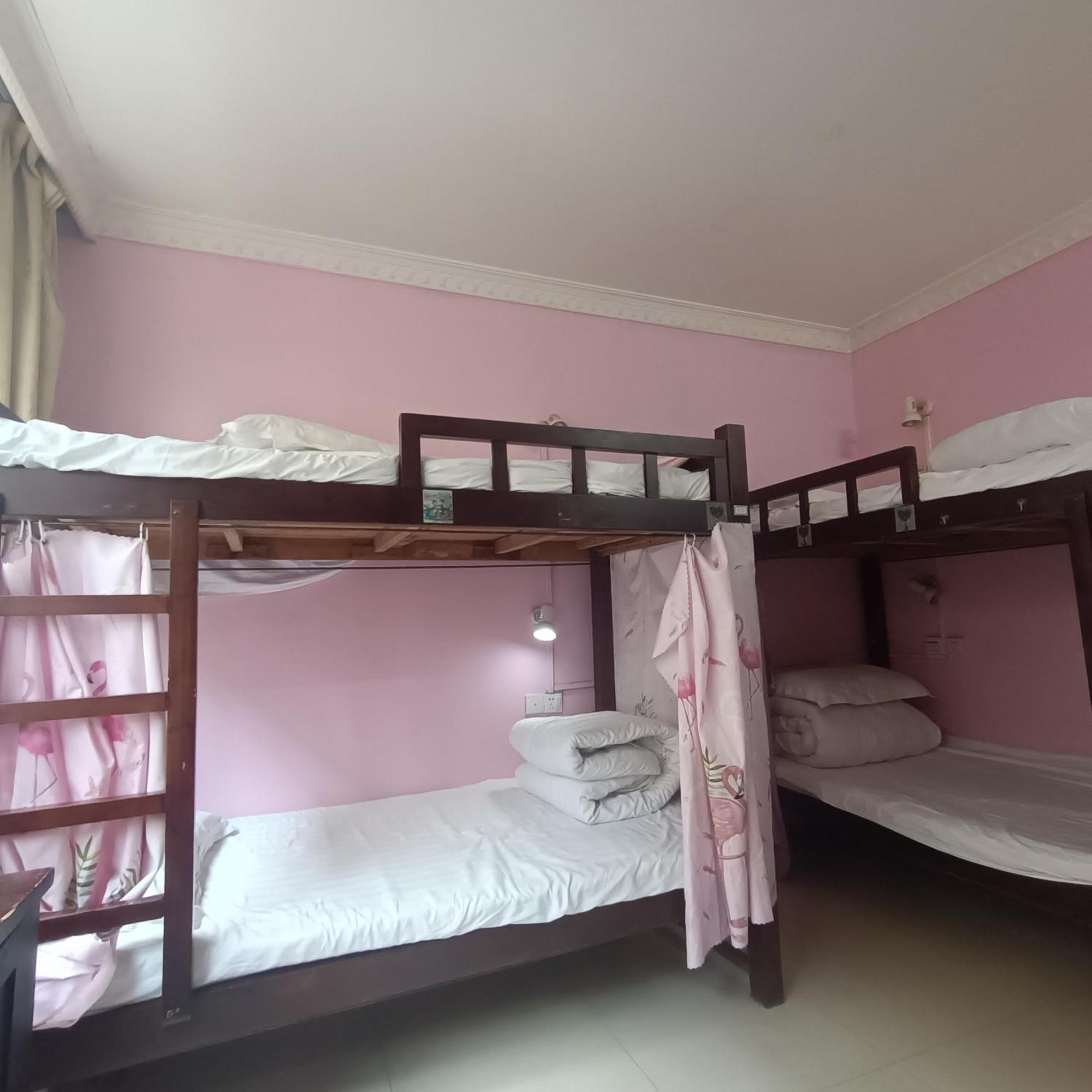 Yangshuo How Flowers Hostel エクステリア 写真
