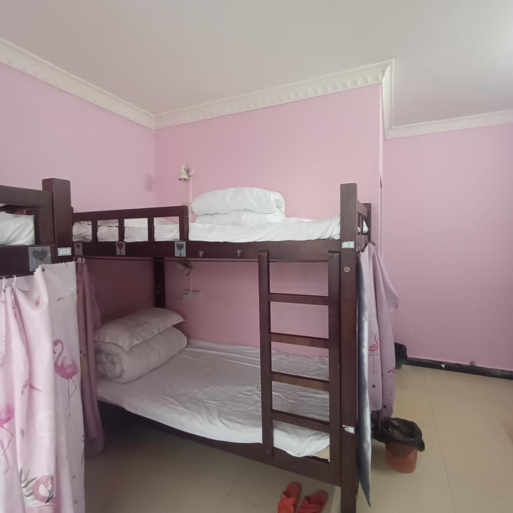 Yangshuo How Flowers Hostel エクステリア 写真