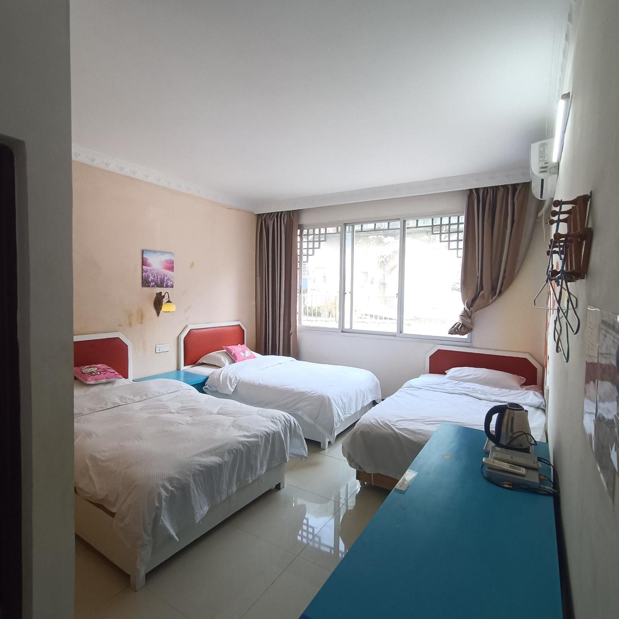 Yangshuo How Flowers Hostel エクステリア 写真
