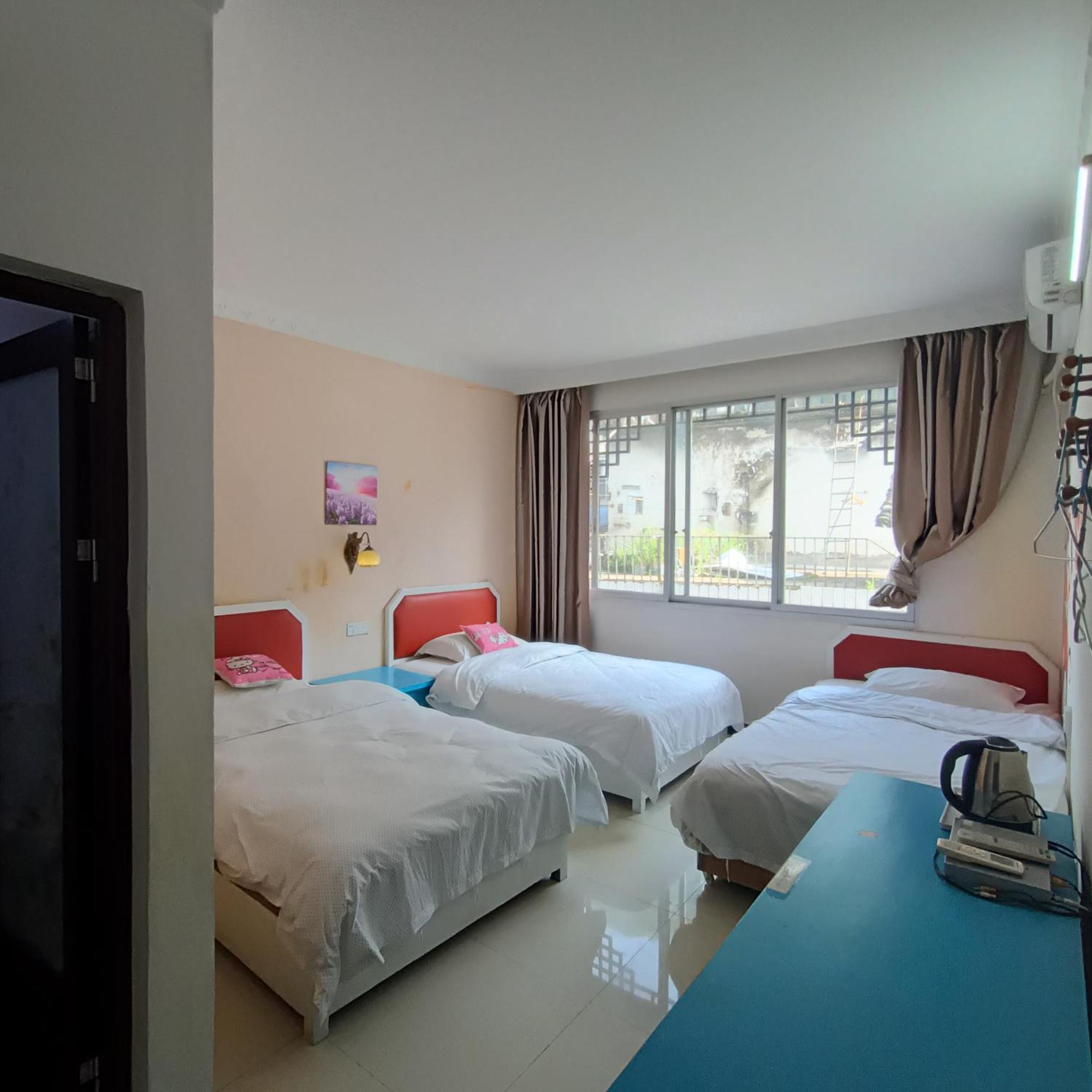 Yangshuo How Flowers Hostel エクステリア 写真