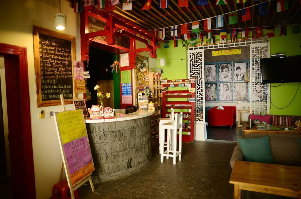 Yangshuo How Flowers Hostel エクステリア 写真