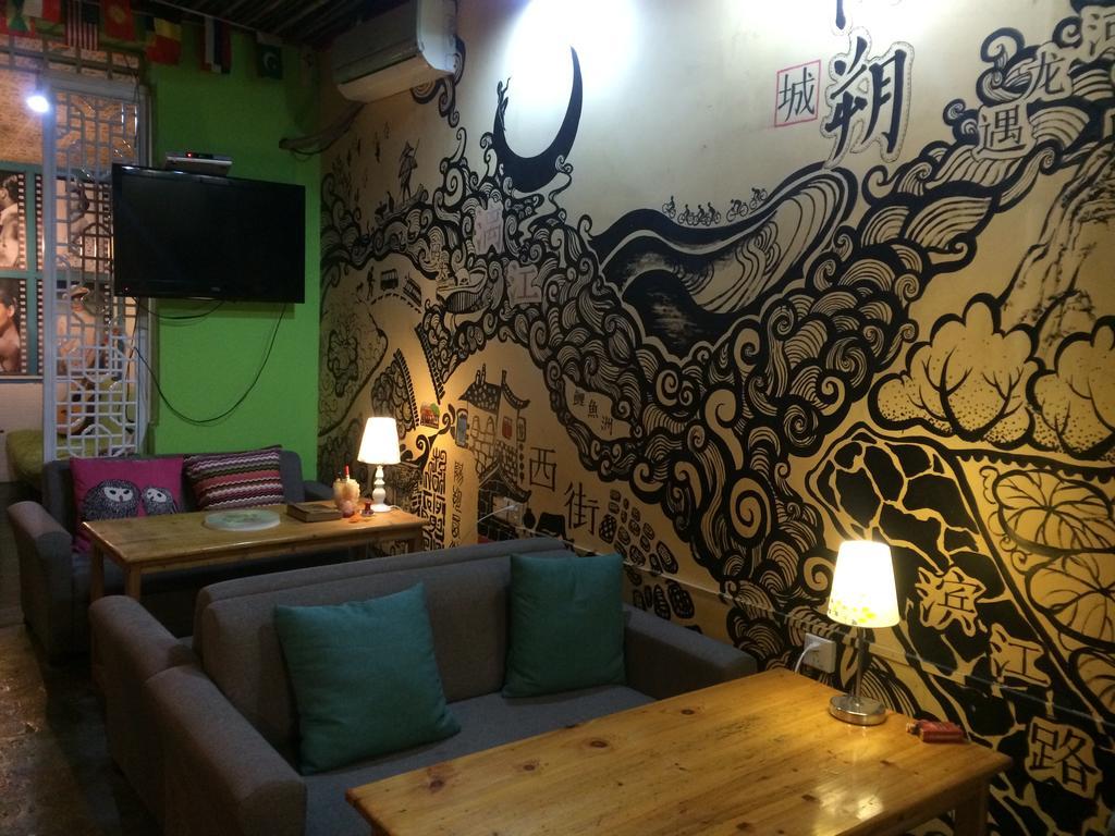 Yangshuo How Flowers Hostel エクステリア 写真