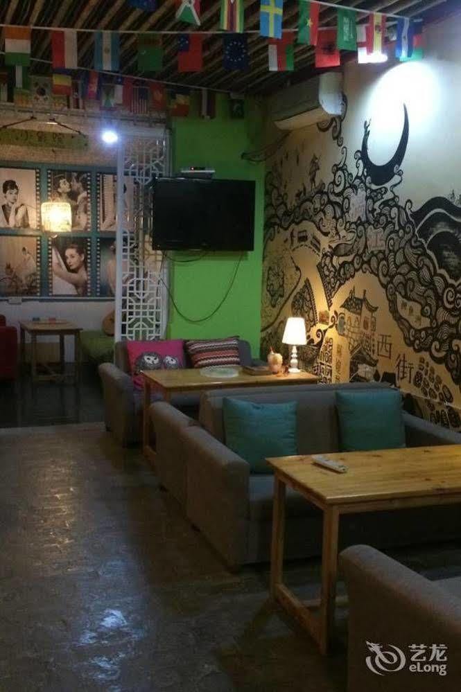 Yangshuo How Flowers Hostel エクステリア 写真
