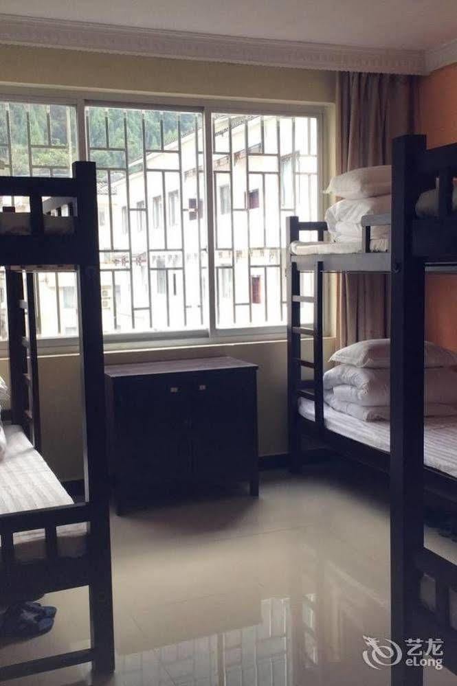 Yangshuo How Flowers Hostel エクステリア 写真
